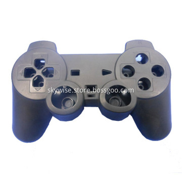 Plastic injection mold for game remote control